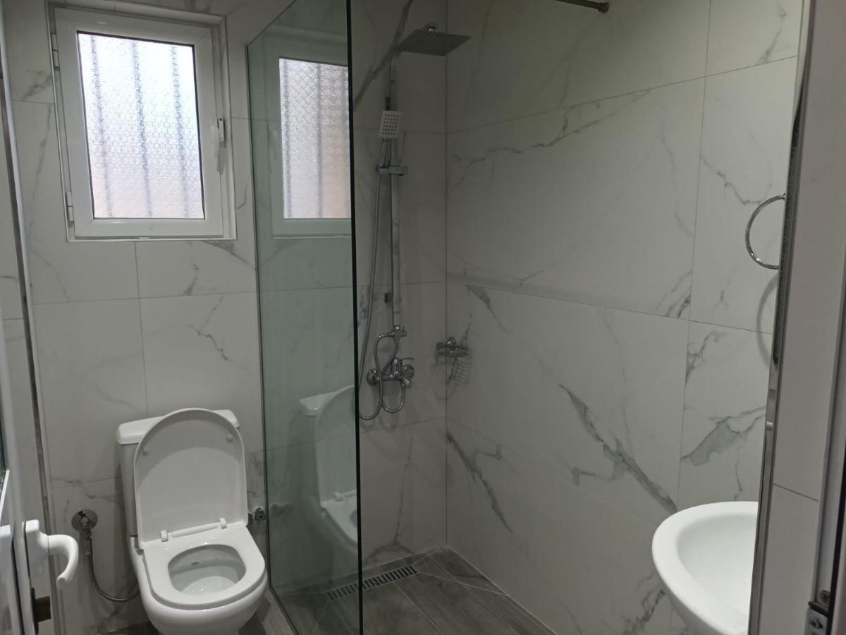 Vila Rexhaj Ksamil Luaran gambar